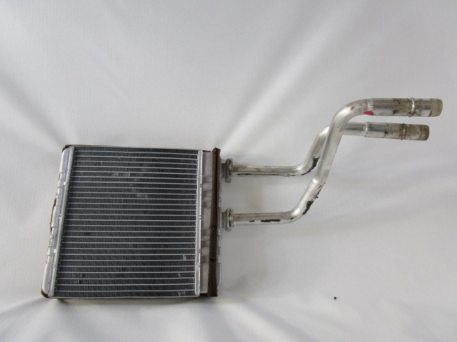 GRELEC RADIATORJA OEM N. 9117283 ORIGINAL REZERVNI DEL OPEL ZAFIRA B A05 M75 (2005 - 2008) DIESEL LETNIK 2007