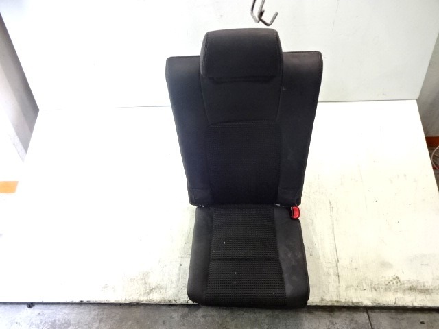 TRETJA VRSTA ENOJNI SEDEZ BLAGO OEM N. 23PSPCVCAPTMK1SV5P ORIGINAL REZERVNI DEL CHEVROLET CAPTIVA MK1 C100 (2006 - 2011) DIESEL LETNIK 2011