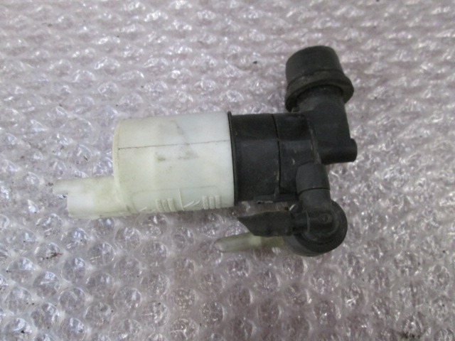 VODNA CRPALKA BRISALCEV OEM N. 7700428386 ORIGINAL REZERVNI DEL RENAULT MEGANE MK2 BM0/1 CM0/1 EM0/1 KM0/1 LM0/1 BER/GRANDTOUR  (10/2002 - 02/2006) DIESEL LETNIK 2005