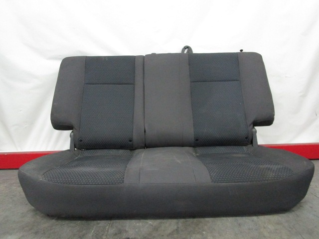 TRETJA VRSTA SEDEZEV BLAGO OEM N. 23PITCVKALOST200BR5P ORIGINAL REZERVNI DEL CHEVROLET KALOS T200 (2005 - 2008) BENZINA LETNIK 2007