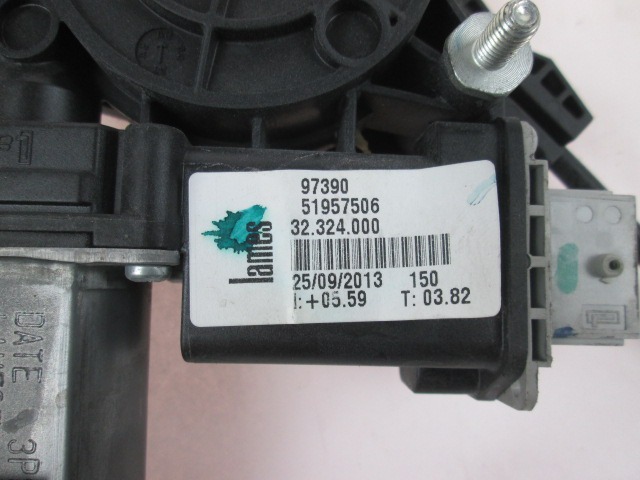 MEHANIZEM DVIGA ZADNJIH STEKEL  OEM N. 51957506 ORIGINAL REZERVNI DEL FIAT 500 L CINQUECENTO L L0 (2012-2017) DIESEL LETNIK 2013