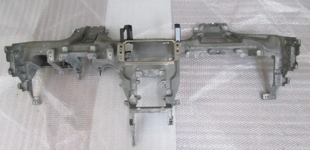 NOSILEC ARMATURNE PLO?CE  OEM N.  ORIGINAL REZERVNI DEL DODGE CALIBER (2006 -2012) DIESEL LETNIK 2006