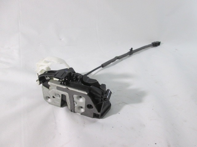 ZAKLEPANJE PRTLJA?NIH VRAT  OEM N. BM5A-A26413-AC ORIGINAL REZERVNI DEL FORD FOCUS MK3 4P/5P/SW (2011 - 2014)DIESEL LETNIK 2014