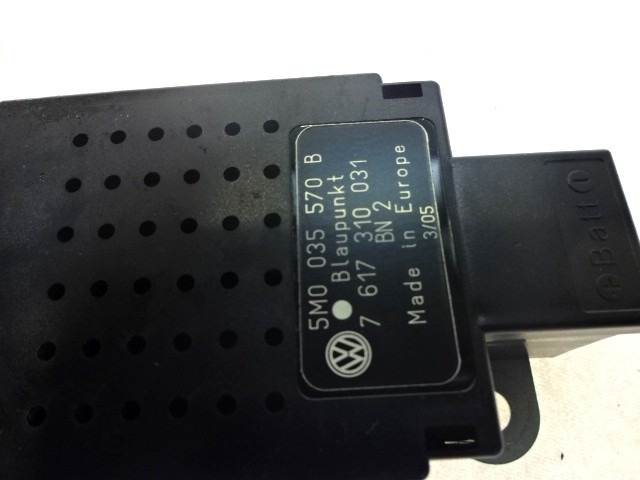 OJACEVALEC / ANTENA OEM N. 5M0035570B 7617310031 ORIGINAL REZERVNI DEL VOLKSWAGEN GOLF PLUS 5M1 521 MK1 (2004 - 2009) DIESEL LETNIK 2006