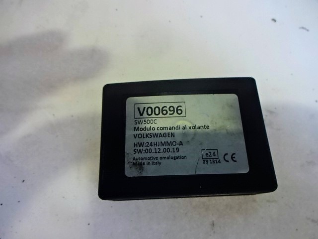 RAZNE KRMILNE ENOTE  OEM N. 24HJMMO-A ORIGINAL REZERVNI DEL VOLKSWAGEN GOLF PLUS 5M1 521 MK1 (2004 - 2009) DIESEL LETNIK 2006