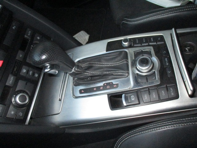 AUDI A6 SW 4X4 3.0 176KW 5P D AUT (2010) RICAMBIO USATO 