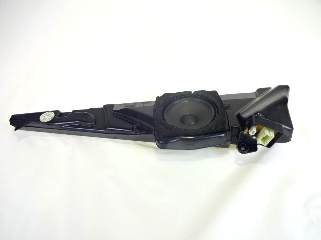 ZVOCNIKI OEM N. 65138360776 ORIGINAL REZERVNI DEL BMW SERIE 5 E39 BER/SW (1995 - 08/2000) BENZINA LETNIK 1998
