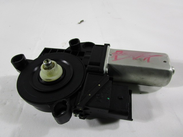 MOTORCEK ELEKTRICNEGA POMIKA ZADNJEGA STEKLA  OEM N. 5000469 ORIGINAL REZERVNI DEL FIAT CROMA 194 MK2 (2005 - 10/2007)  DIESEL LETNIK 2006