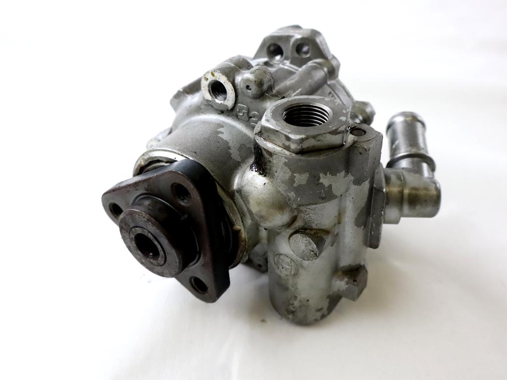 SERVO CRPALKA  OEM N. 32411094098 ORIGINAL REZERVNI DEL BMW SERIE 5 E39 BER/SW (1995 - 08/2000) BENZINA LETNIK 1998