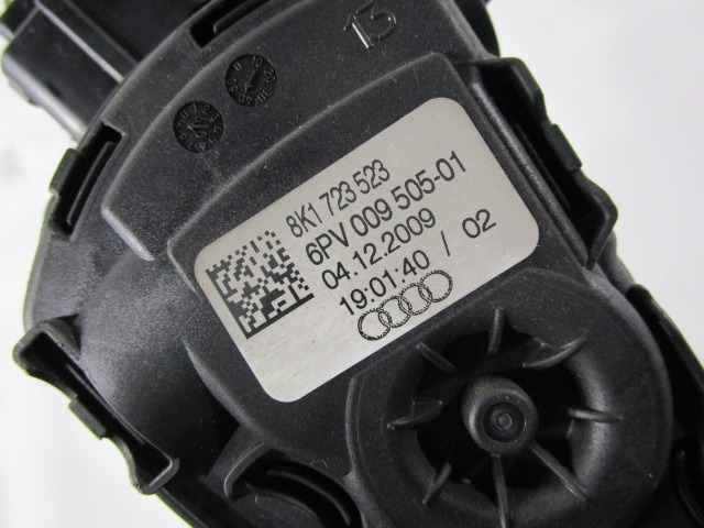 PEDALI OEM N. 8K1723523 ORIGINAL REZERVNI DEL AUDI A6 C6 R 4F2 4FH 4F5 BER/SW/ALLROAD (10/2008 - 2011) DIESEL LETNIK 2010