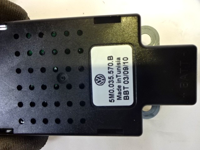 OJACEVALEC / ANTENA OEM N. 5M0035570B ORIGINAL REZERVNI DEL VOLKSWAGEN GOLF VI 5K1 517 AJ5 MK6 (2008-2012) DIESEL LETNIK 2010