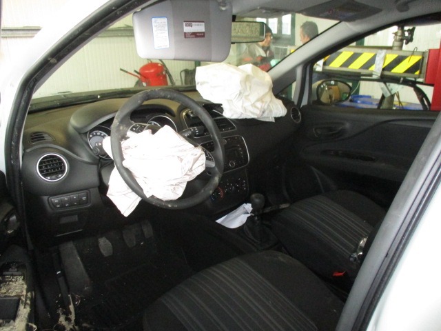 FIAT PUNTO EVO 1.4 B 57KW 5M 3P (2011) RICAMBIO USATO 