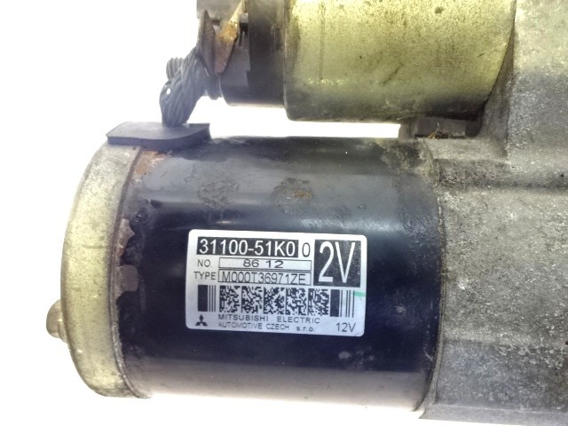 ZAGANJAC MOTORJA  OEM N. 3110051K0 ORIGINAL REZERVNI DEL OPEL AGILA B H08 (2008 - 2015)BENZINA LETNIK 2008