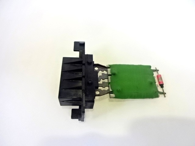 REGULATOR PREZRACEVANJA OEM N. 13248240 ORIGINAL REZERVNI DEL OPEL CORSA D R S07 (02/2011 - 2014) BENZINA/GPL LETNIK 2012