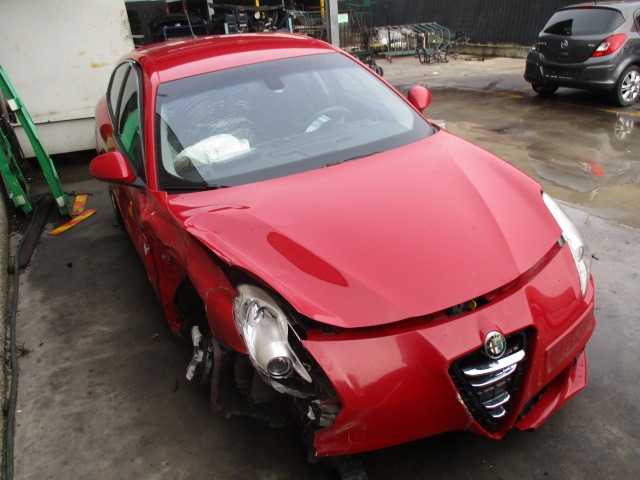 ALFA ROMEO GIULIETTA 1.6 77KW D 5P 6M (2011) RICAMBIO USATO ANTENNA