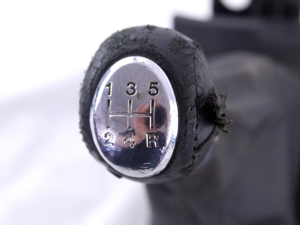 MEHANIZEM VZVODA ROCNEGA MENJALNIKA OEM N. BP4K46100C ORIGINAL REZERVNI DEL MAZDA 3 MK1 BK (2003 - 2009)BENZINA LETNIK 2004