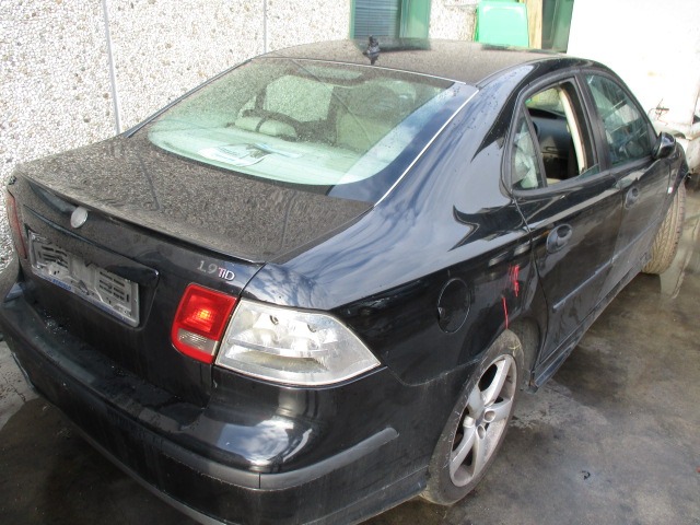 SAAB 9.3 1.9 D 110KW 6M 5P (2005) RICAMBI IN MAGAZZINO 