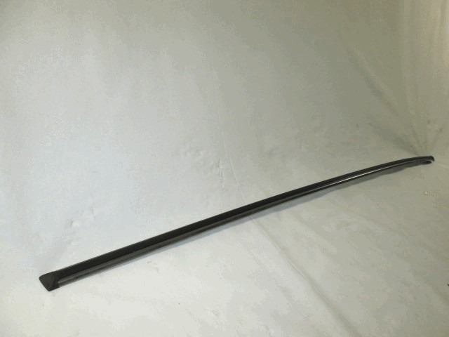ZUNANJI PROFILI IN LETVE OEM N. 4354219 ORIGINAL REZERVNI DEL FIAT 131 (1974 - 1985)BENZINA LETNIK 1974