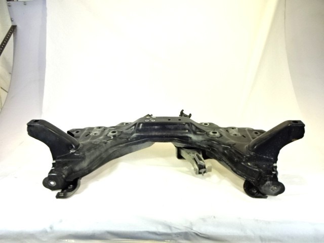 SPREDNJA OS/NOSILEC MOTORJA OEM N. 55703234 ORIGINAL REZERVNI DEL OPEL CORSA D S07 (2006 - 2011) BENZINA LETNIK 2007