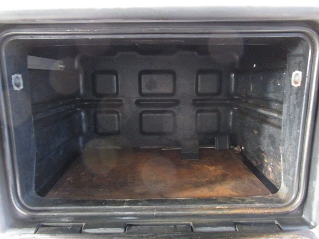 DRUGI ZUNANJI DODATKI OEM N. 500336474 ORIGINAL REZERVNI DEL IVECO DAILY MK4 (2006 - 2014)DIESEL LETNIK 2010