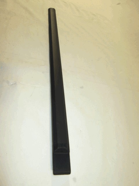 ZUNANJI PROFILI IN LETVE OEM N. 113059000000 ORIGINAL REZERVNI DEL ALFA ROMEO ALFETTA 116 (1972 - 1984)BENZINA LETNIK 1972