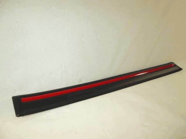 ZUNANJI PROFILI IN LETVE OEM N. 6574626 ORIGINAL REZERVNI DEL FORD FIESTA GFJ MK3 (1989 - 1995)BENZINA LETNIK 1989