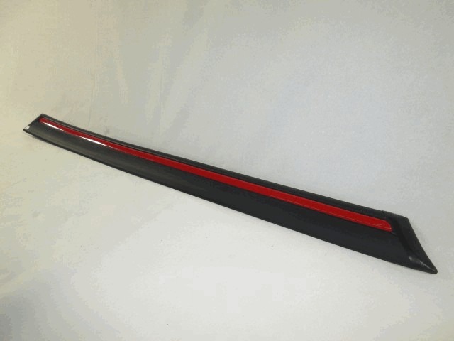 ZUNANJI PROFILI IN LETVE OEM N. 6574626 ORIGINAL REZERVNI DEL FORD FIESTA GFJ MK3 (1989 - 1995)BENZINA LETNIK 1989