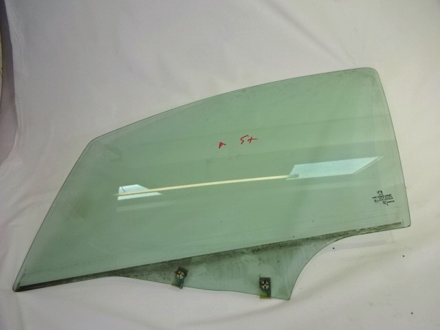 STEKLO SPREDNJIH LEVIH VRAT OEM N. 9201J0 ORIGINAL REZERVNI DEL PEUGEOT 207 / 207 CC R WA WC WD WK (05/2009 - 2015) DIESEL LETNIK 2010