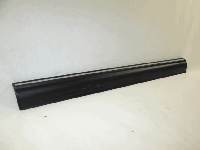 ZUNANJI PROFILI IN LETVE OEM N. 1236903680 ORIGINAL REZERVNI DEL MERCEDES CLASSE W123 S123 (1976 - 1985)BENZINA LETNIK 1980