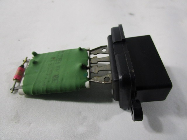 REGULATOR PREZRACEVANJA OEM N. 46723713 ORIGINAL REZERVNI DEL LANCIA Y YPSILON 312 (dal 2011)BENZINA/GPL LETNIK 2014
