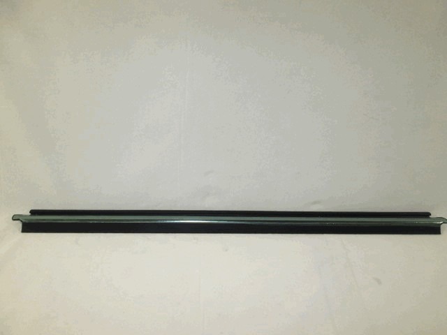 PROFILI BOCNEGA STEKLA  OEM N. 7593590 ORIGINAL REZERVNI DEL FIAT DUNA 155 (1987 - 1991)BENZINA LETNIK 1987