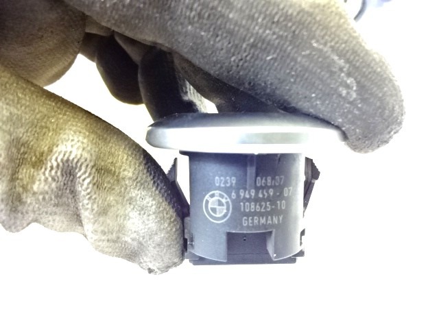 KOMPLET ODKLEPANJE IN VZIG  OEM N. 58303 KIT ACCENSIONE AVVIAMENTO ORIGINAL REZERVNI DEL BMW SERIE 1 BER/COUPE/CABRIO E81/E82/E87/E88 LCI R (2007 - 2013) DIESEL LETNIK 2007
