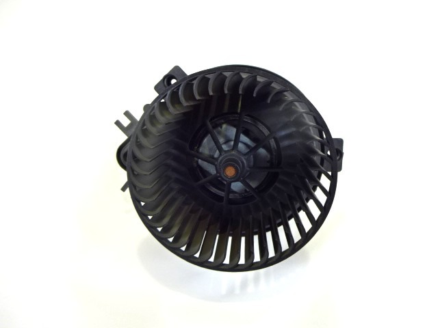 VENTILATOR  KABINE  OEM N. 67326935371 ORIGINAL REZERVNI DEL MINI ONE / COOPER / COOPER S R50 R52 R53 (2001-2006) BENZINA LETNIK 2004