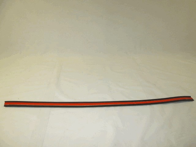 ZUNANJI PROFILI IN LETVE OEM N. 7704001617 ORIGINAL REZERVNI DEL RENAULT 9 L42 (1981 - 1988)BENZINA LETNIK 1981