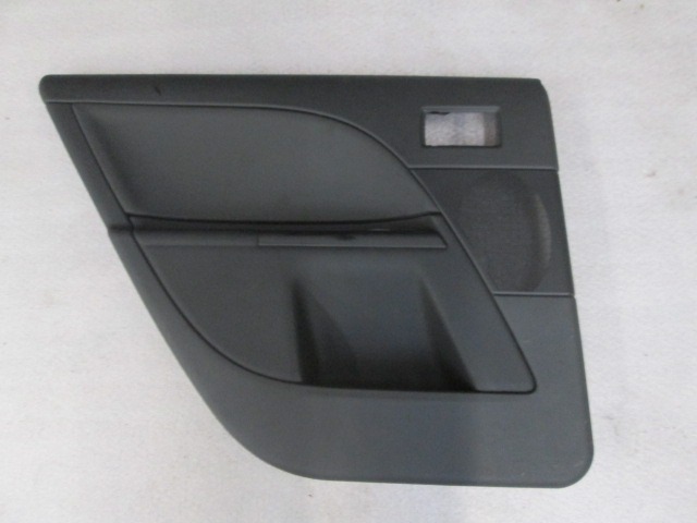 VRATNI PANEL OEM N. PNPSTFDMONDEOBWYMK2SW5P ORIGINAL REZERVNI DEL FORD MONDEO B5Y B4Y BWY MK2 BER/SW (2000 - 2007) DIESEL LETNIK 2006