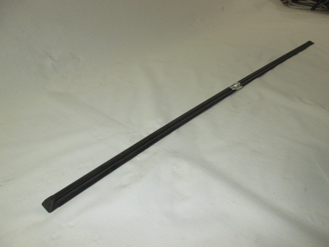 ZUNANJI PROFILI IN LETVE OEM N.  ORIGINAL REZERVNI DEL FIAT 128 (1969 - 1983)BENZINA LETNIK 1977