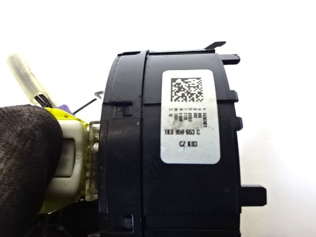 KONTAKT SPIRALA OEM N. 1K0959653C ORIGINAL REZERVNI DEL AUDI A3 MK2 8P 8PA 8P1 (2003 - 2008)DIESEL LETNIK 2005