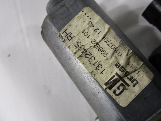 MEHANIZEM DVIGA SPREDNJIH STEKEL  OEM N. 13132435 ORIGINAL REZERVNI DEL OPEL ZAFIRA B A05 M75 (2005 - 2008) DIESEL LETNIK 2006