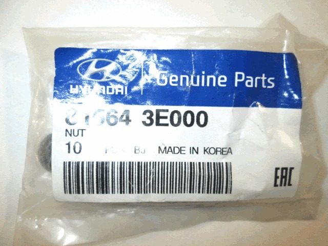 DRUGI ZUNANJI DODATKI OEM N. 815643 ORIGINAL REZERVNI DEL KIA SORENTO JC MK1 (2002 - 2009) DIESEL LETNIK 2004
