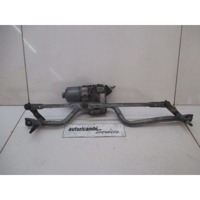 MOTORCEK PREDNJIH BRISALCEV OEM N. 8200258327 ORIGINAL REZERVNI DEL RENAULT CLIO BB CB MK2 R / CLIO STORIA (05/2001 - 2012) DIESEL LETNIK 2003