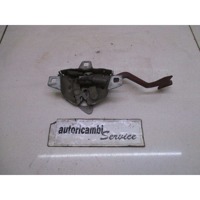 ZAKLEP POKROVA MOTORJA  OEM N. 60626805 ORIGINAL REZERVNI DEL ALFA ROMEO 156 932 BER/SW (1997 - 03/2000)DIESEL LETNIK 1999