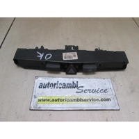 STIKALO VARNOSTNIH ZMIGAVCEV  OEM N. 13100105 ORIGINAL REZERVNI DEL OPEL ZAFIRA B A05 M75 (2005 - 2008) DIESEL LETNIK 2006