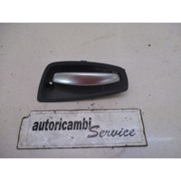 NOTRANJA KLJUKA  OEM N. 10628510 ORIGINAL REZERVNI DEL BMW SERIE 1 BER/COUPE/CABRIO E81/E82/E87/E88 (2003 - 2007) BENZINA LETNIK 2005