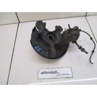 LEVI VRTLJIVI LEZAJ / PESTO KOLESA Z LEZAJEM SPREDAJ OEM N. 6Q0407255 ORIGINAL REZERVNI DEL VOLKSWAGEN POLO 9N R (2005 - 10/2009) BENZINA LETNIK 2009