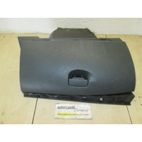 PREDAL ZA DOKUMENTE OEM N. 681080020R ORIGINAL REZERVNI DEL RENAULT MEGANE MK3 BZ0/1 B3 DZ0/1 KZ0/1 BER/SPORTOUR/ESTATE (2009 - 2015) DIESEL LETNIK 2010