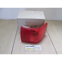 SPREDNJI INDIKATOR OEM N. 893945217 ORIGINAL REZERVNI DEL AUDI 80 8C2 B4 BER/SW/CABRIO (1991 - 1996)BENZINA LETNIK 1991