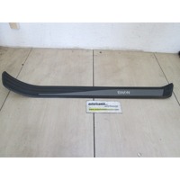 NOTRANJA OBLOGA PRAGA  OEM N. 51477034304 ORIGINAL REZERVNI DEL BMW SERIE 5 E60 E61 (2003 - 2010) DIESEL LETNIK 2005