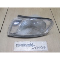SPREDNJI INDIKATOR OEM N. 13656630 ORIGINAL REZERVNI DEL OPEL VECTRA B J96 BER/SW (1995 - 1999) DIESEL LETNIK 1997
