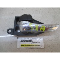 NOTRANJA KLJUKA  OEM N. 6920620180C0 ORIGINAL REZERVNI DEL TOYOTA AVENSIS VERSO M2 (2001 - 2004) DIESEL LETNIK 2002