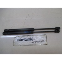 AMORTIZERJI POKROVA MOTORJA  OEM N. 51705073 ORIGINAL REZERVNI DEL LANCIA MUSA 350 R (09/2007 - 8/2013) BENZINA/GPL LETNIK 2011